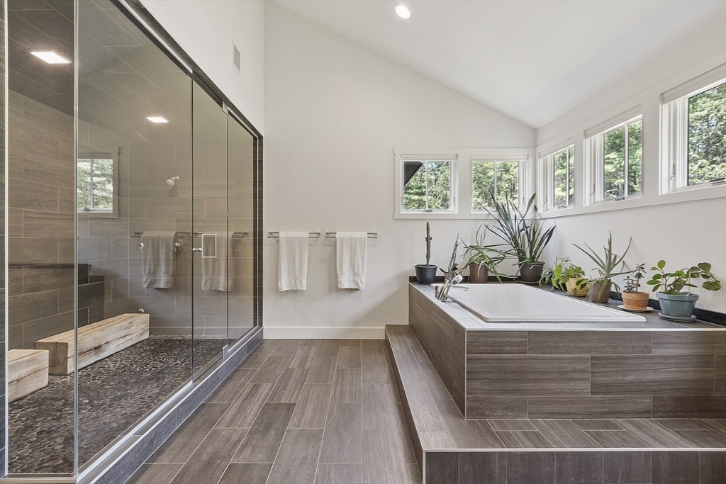 9A Ashley Road