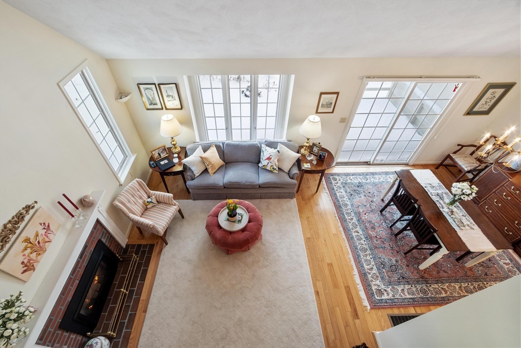 22 Center Village Dr # 22