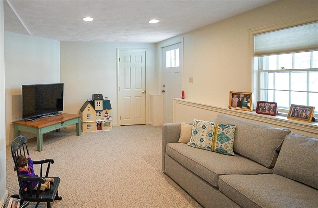 22 Center Village Dr # 22