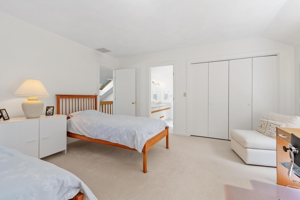 781 Strawberry Hill Rd