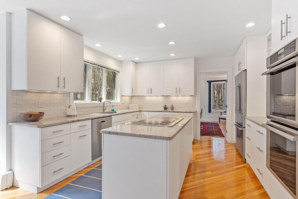 781 Strawberry Hill Rd