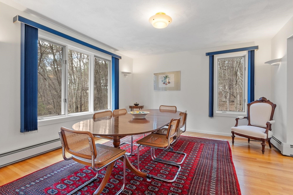 781 Strawberry Hill Rd