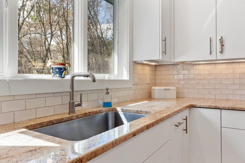 781 Strawberry Hill Rd