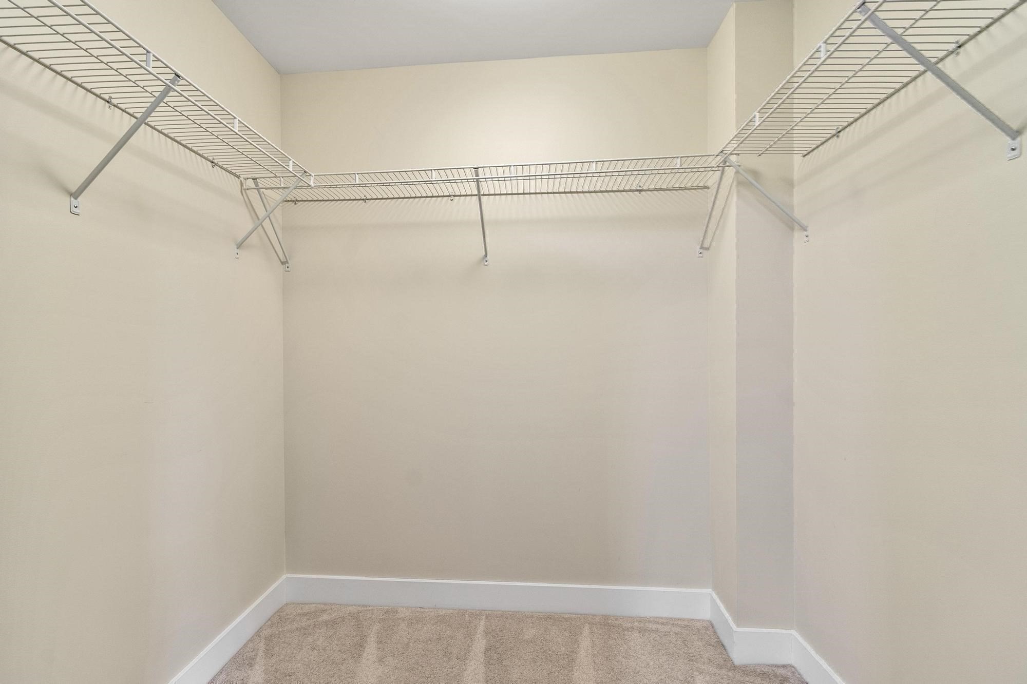 321 Hammond Pond Pkwy # 103