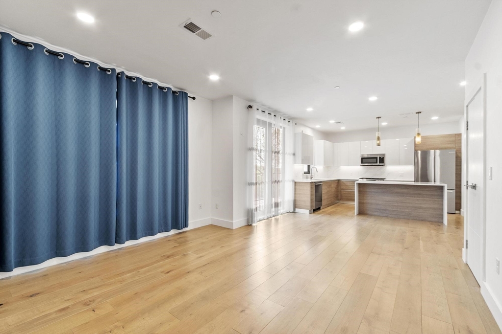 30 Penniman Rd # 402
