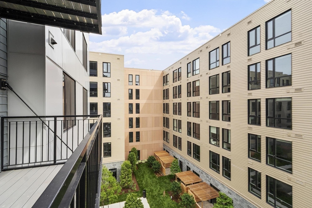30 Penniman Rd # 402