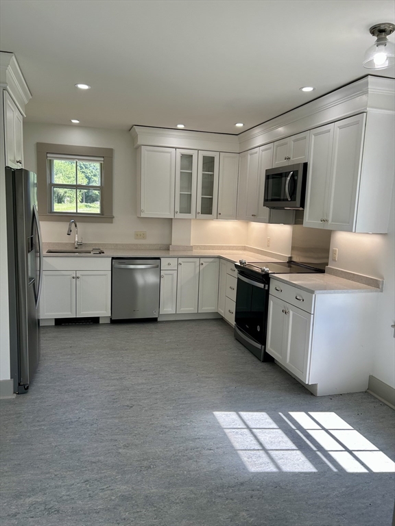 831 Lexington Rd