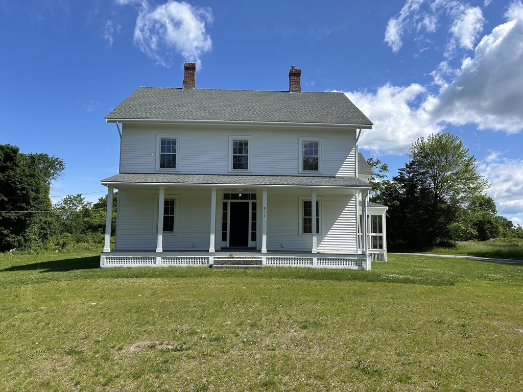 831 Lexington Rd