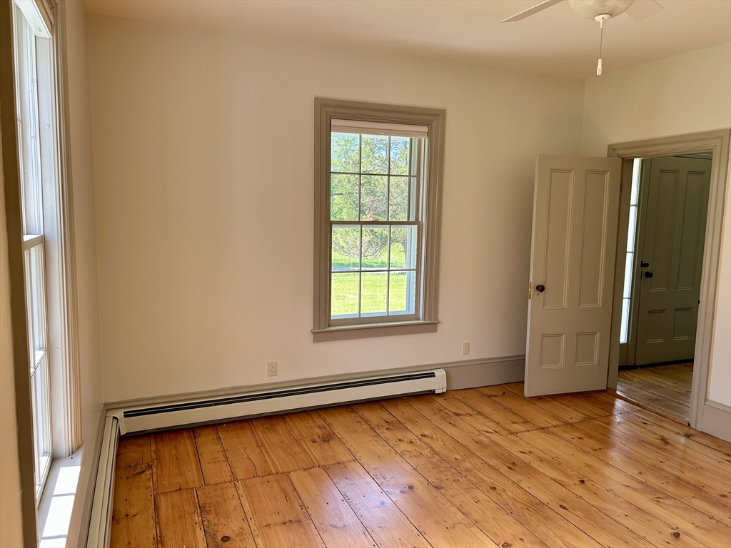 831 Lexington Rd