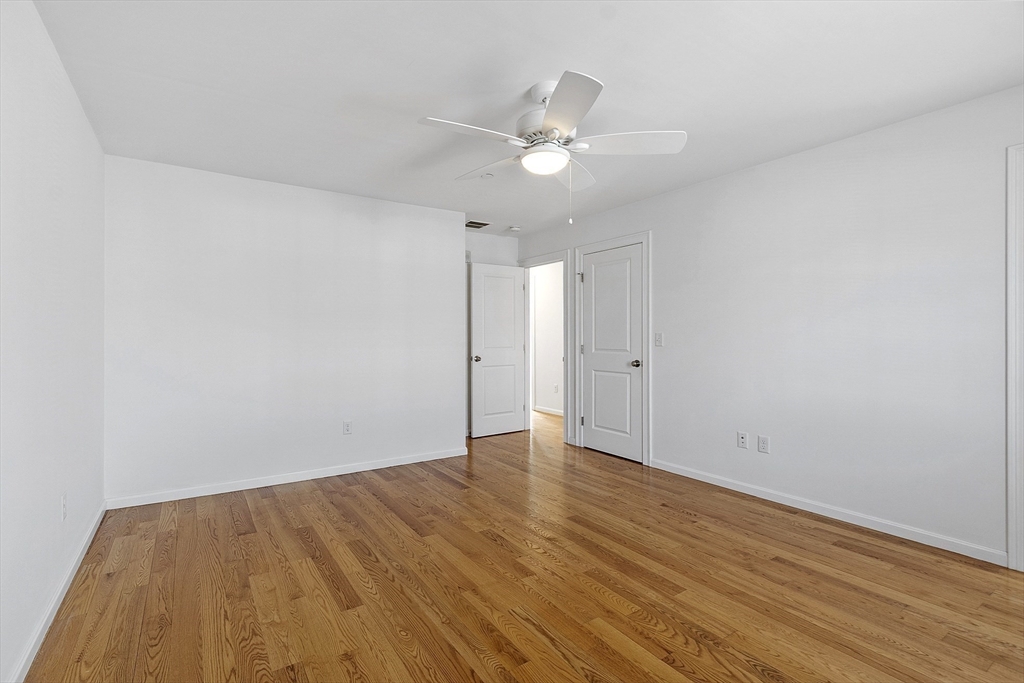 27 Mill St # D