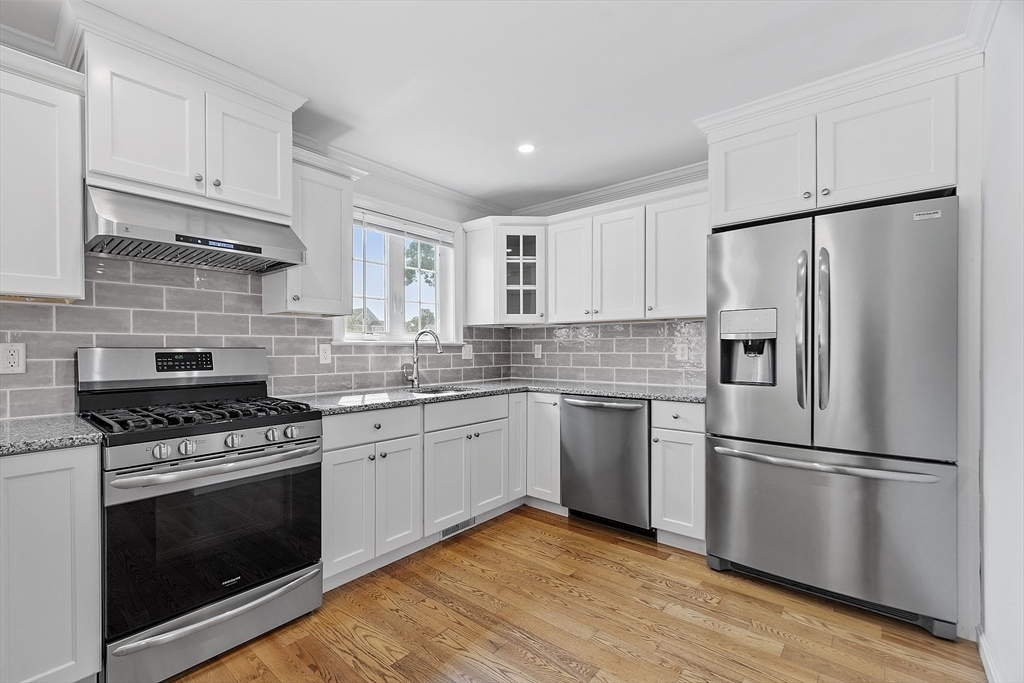 27 Mill St # D
