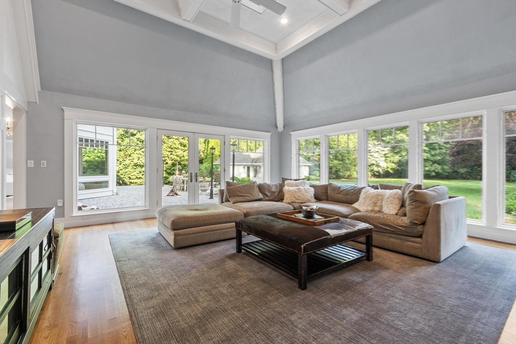 15 Blandford Dr