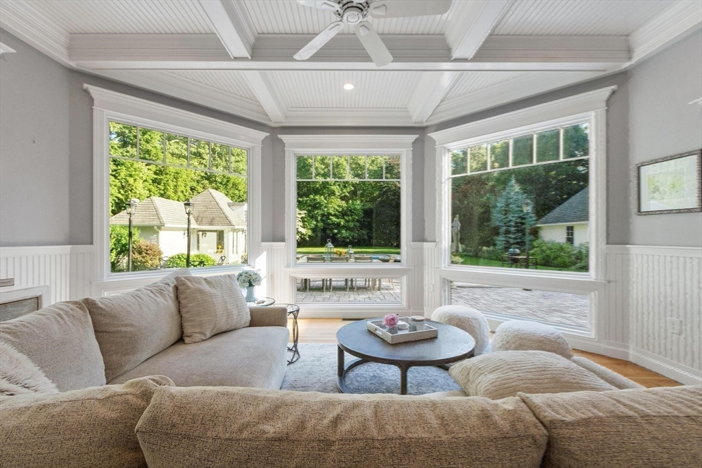 15 Blandford Dr