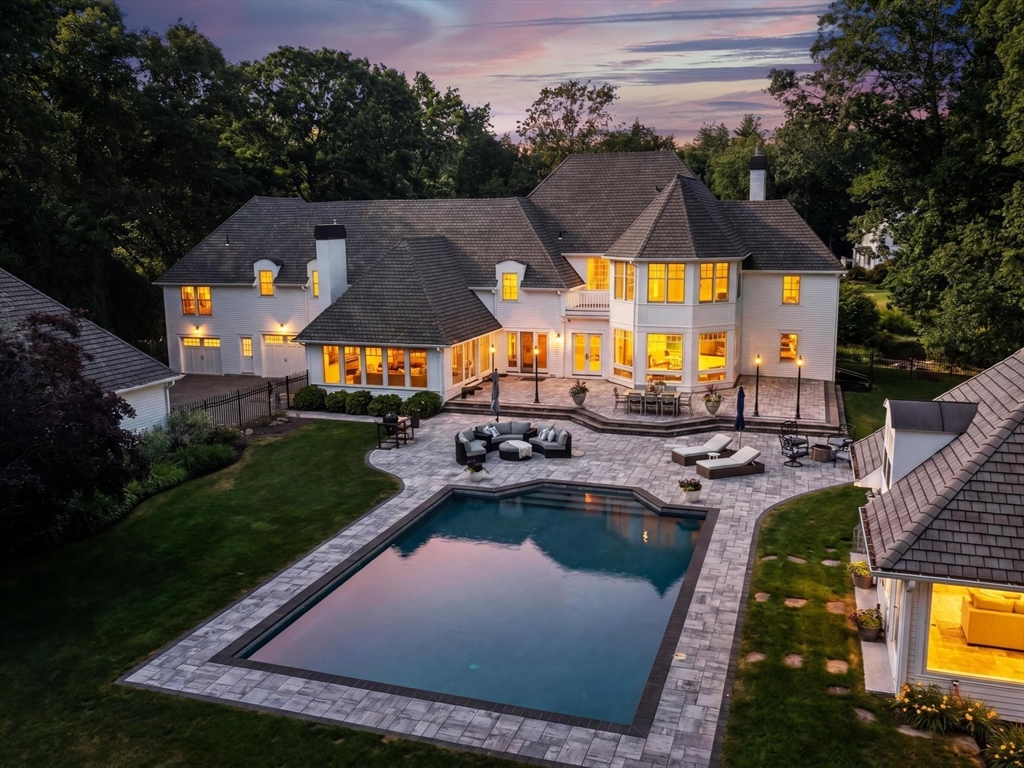 15 Blandford Dr