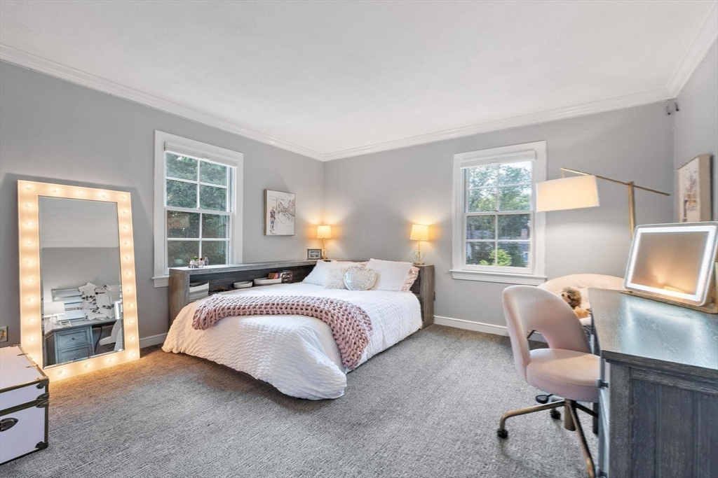 15 Blandford Dr