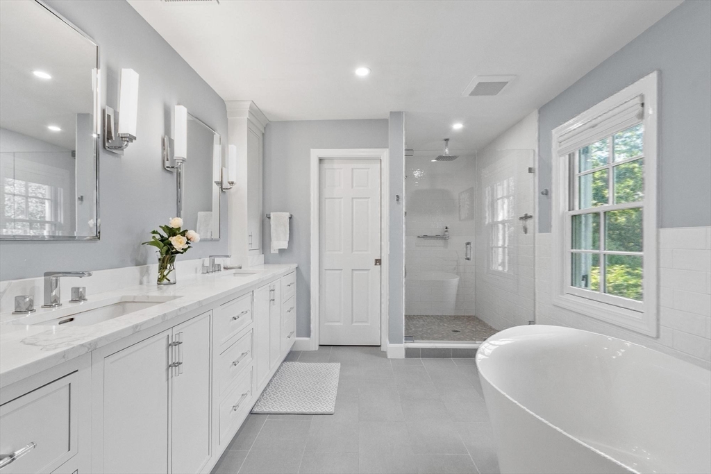15 Blandford Dr
