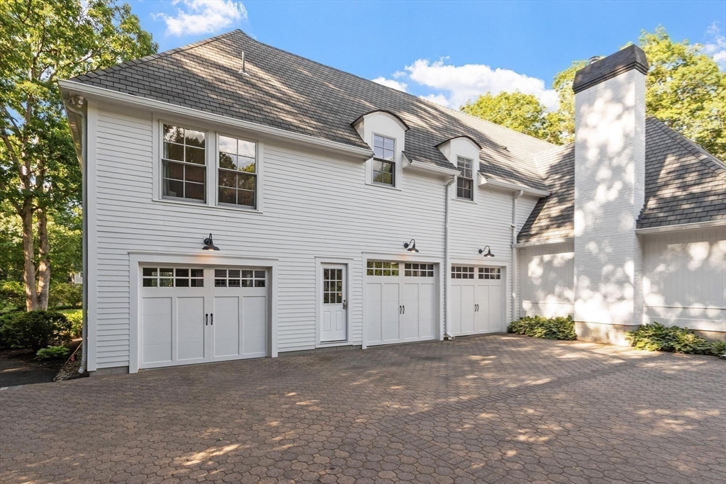 15 Blandford Dr