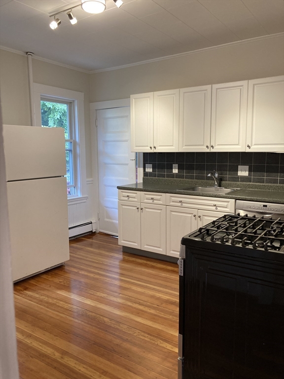 30 Falmouth St # 1