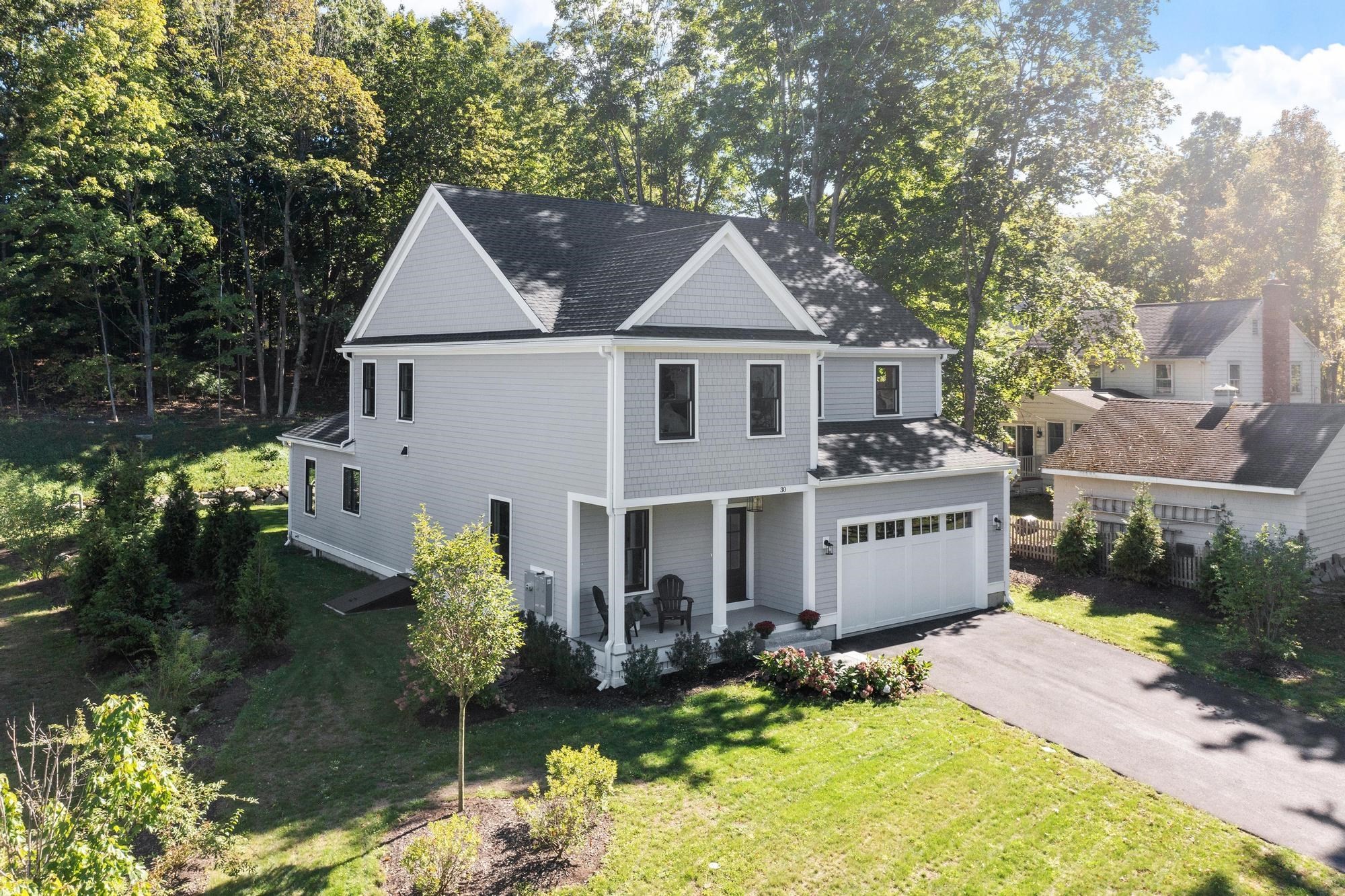 30 Harness Ln