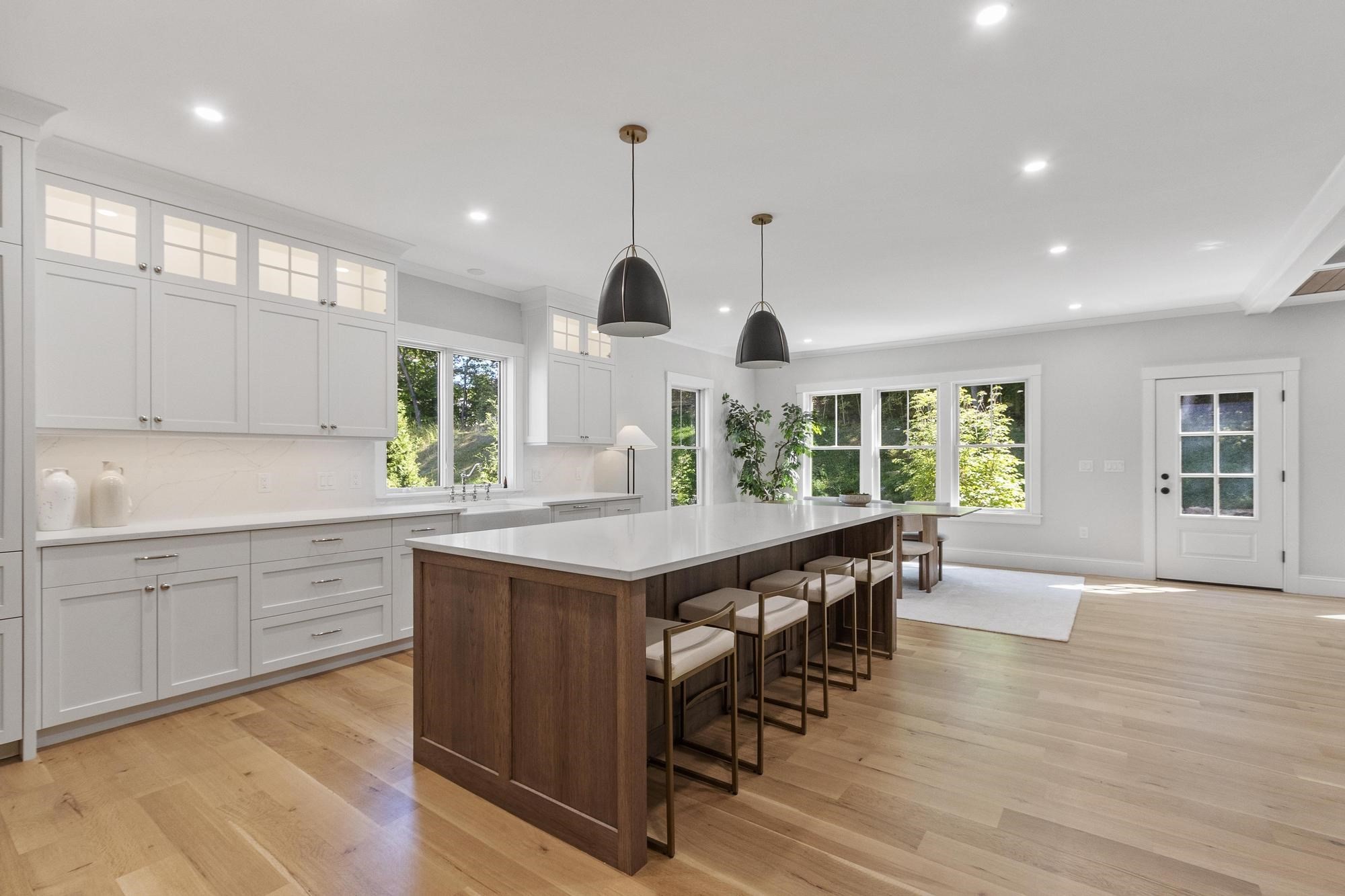 30 Harness Ln
