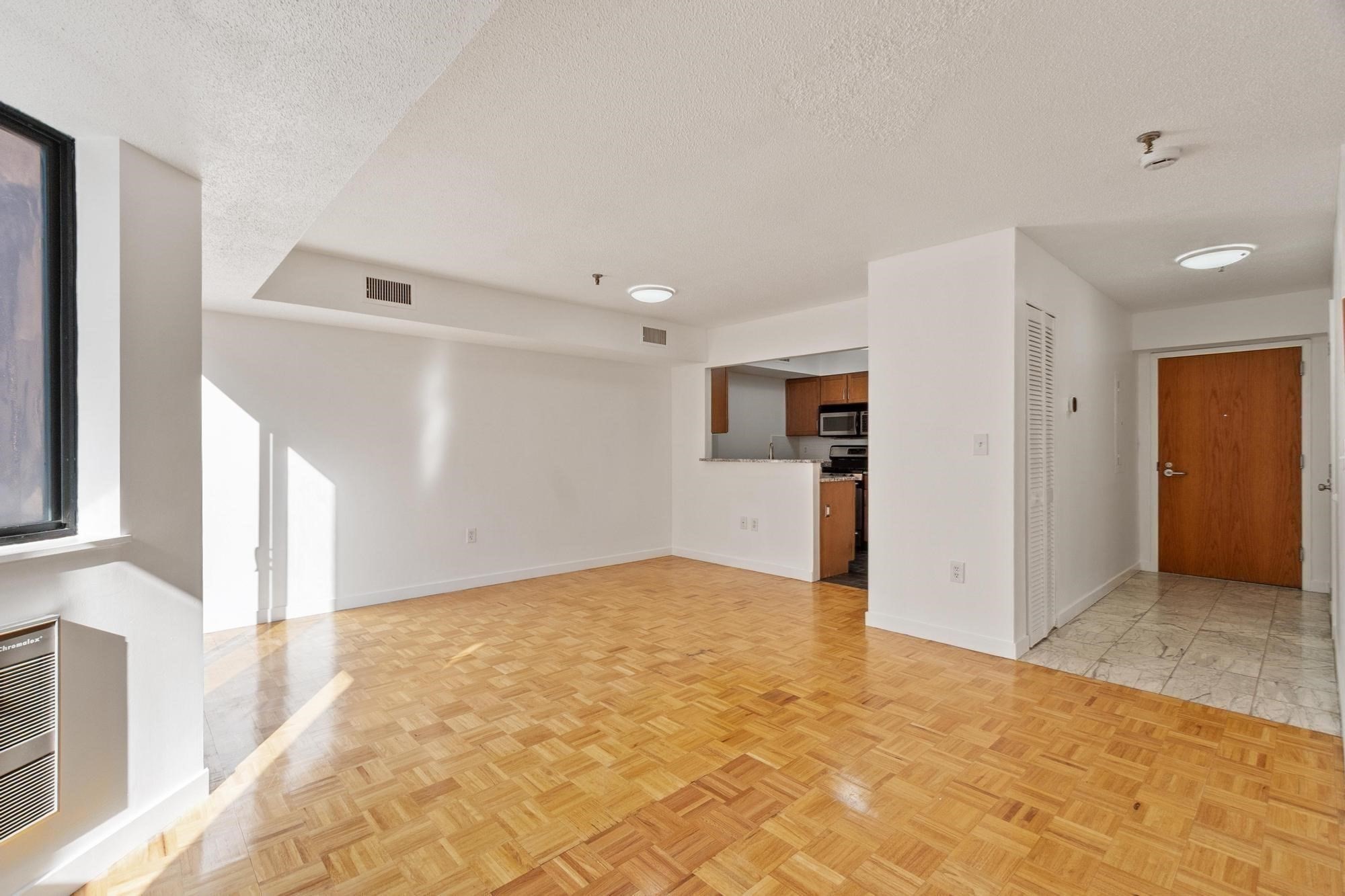 147 Kelton St # 717