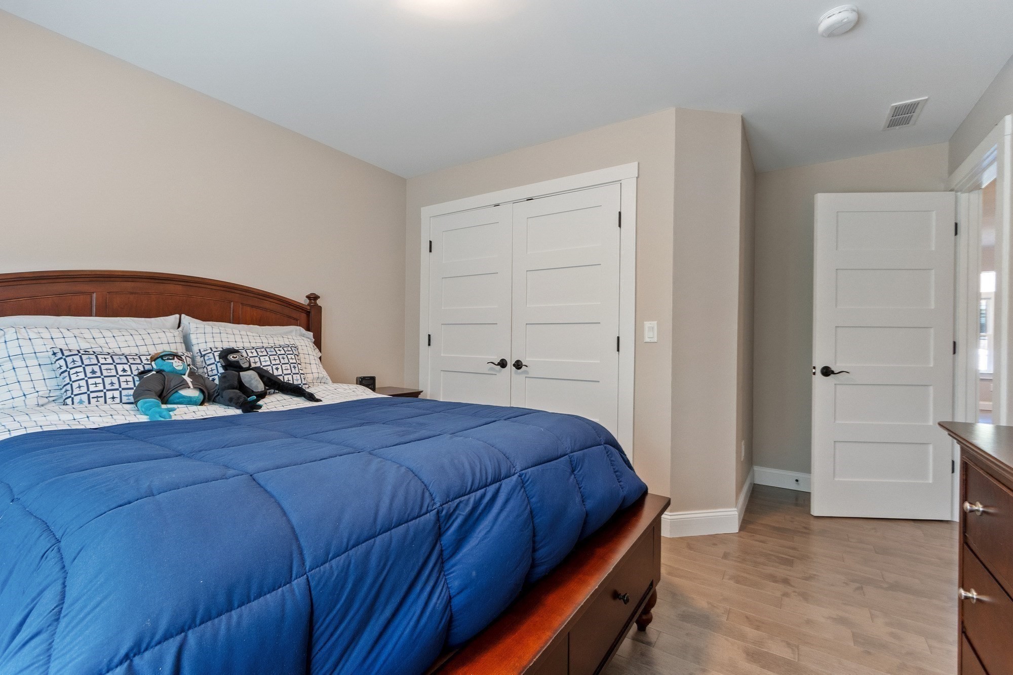 16 Birch Ln # 3