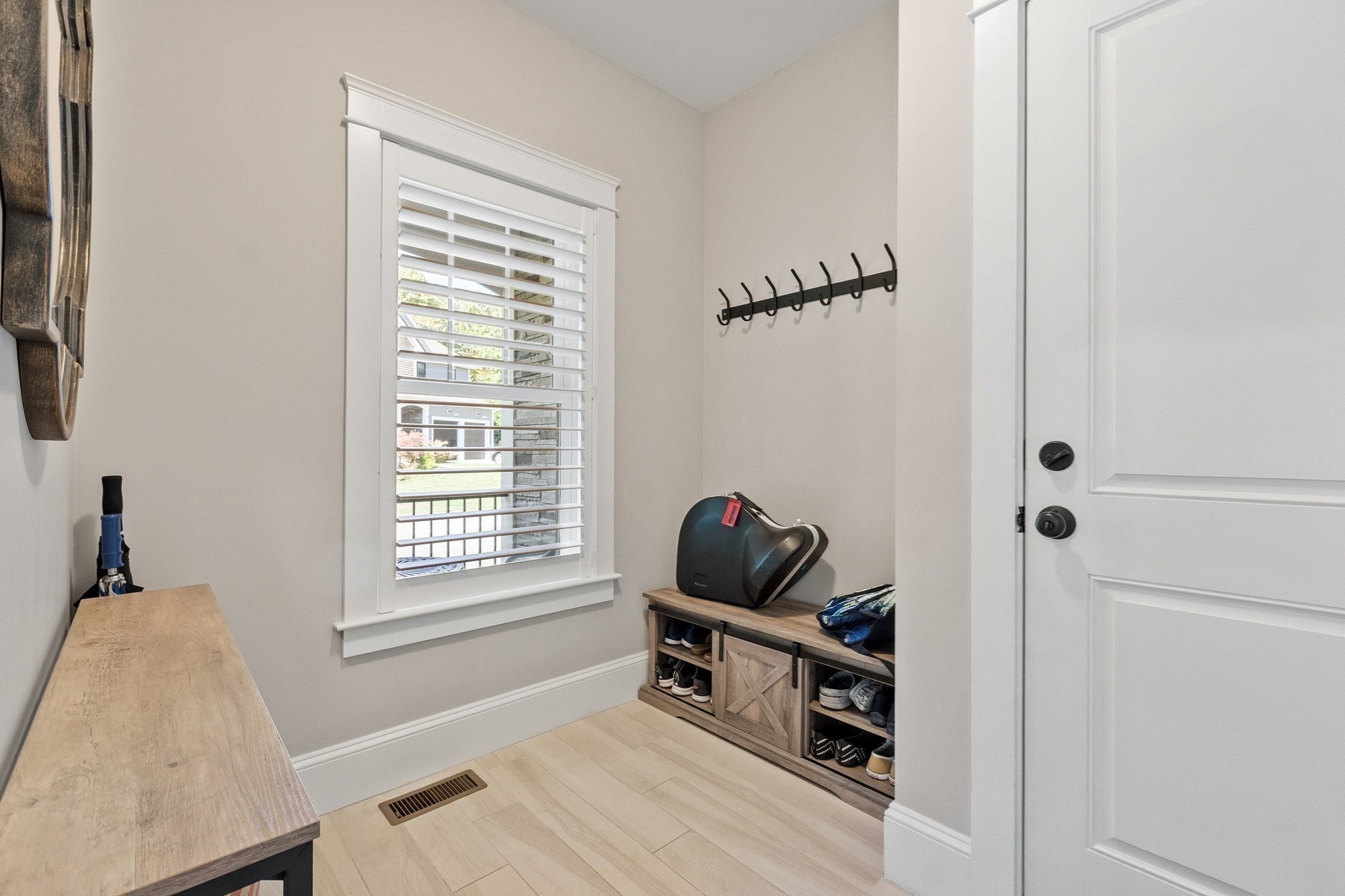 16 Birch Ln # 3