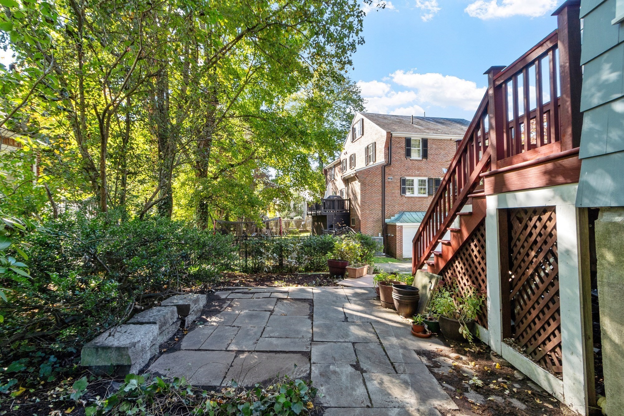 6 Prentiss Lane