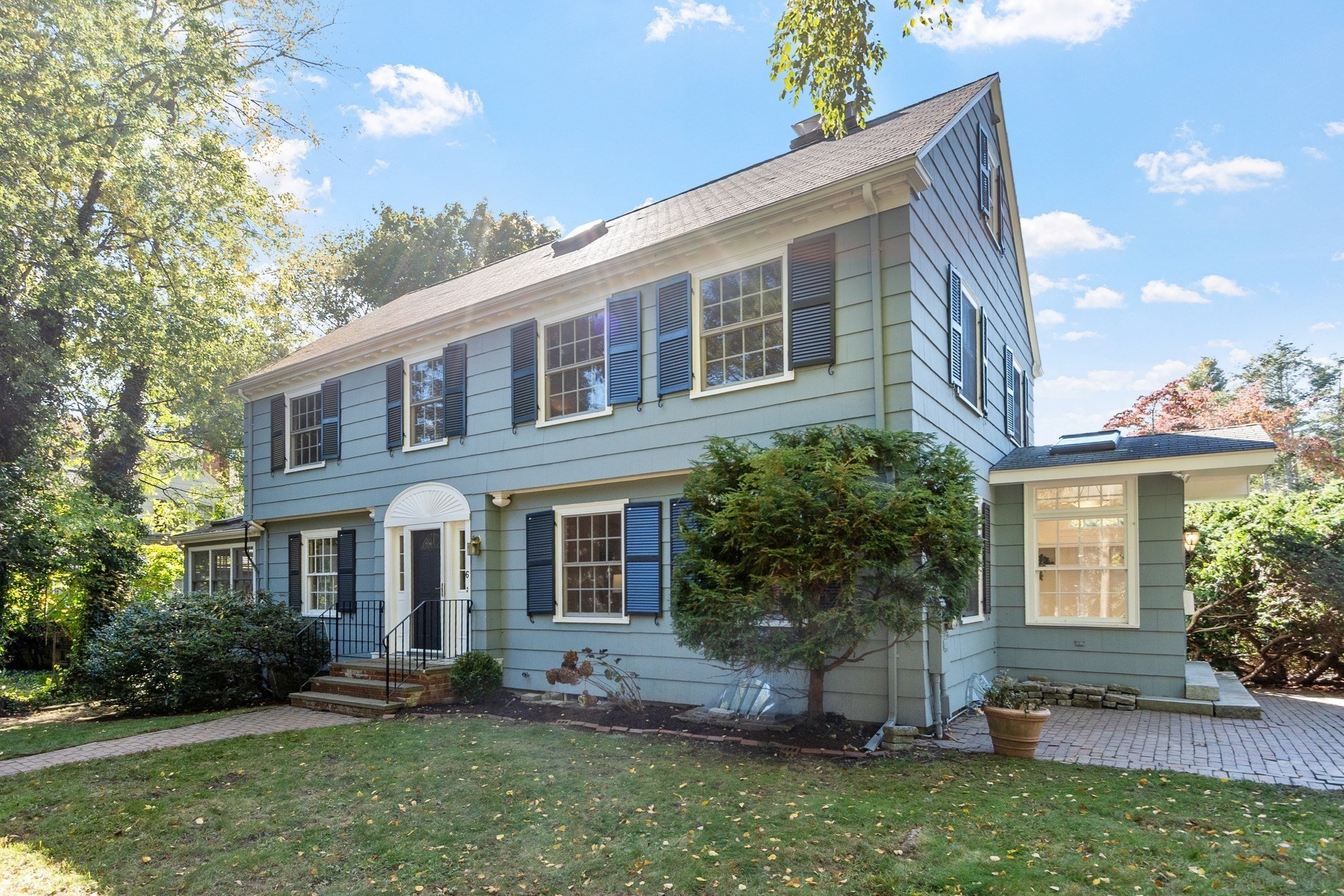 6 Prentiss Lane