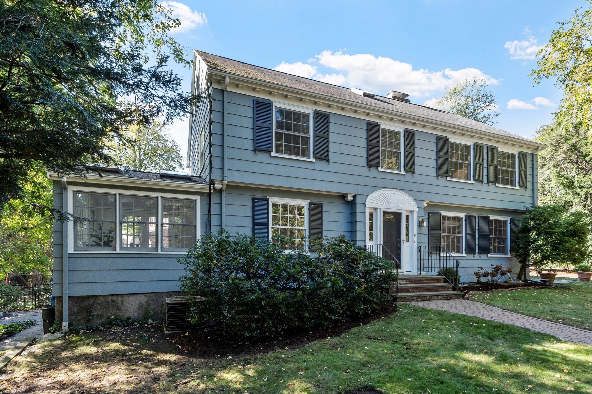 6 Prentiss Lane