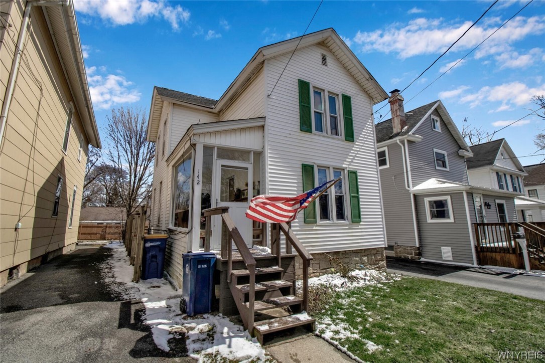 142 Harvey Avenue