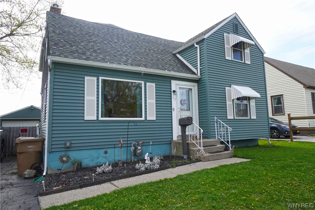 63 Yvonne Avenue