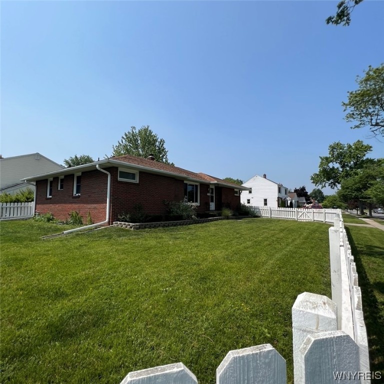 125 Ebling Avenue