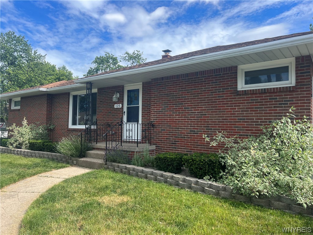 125 Ebling Avenue