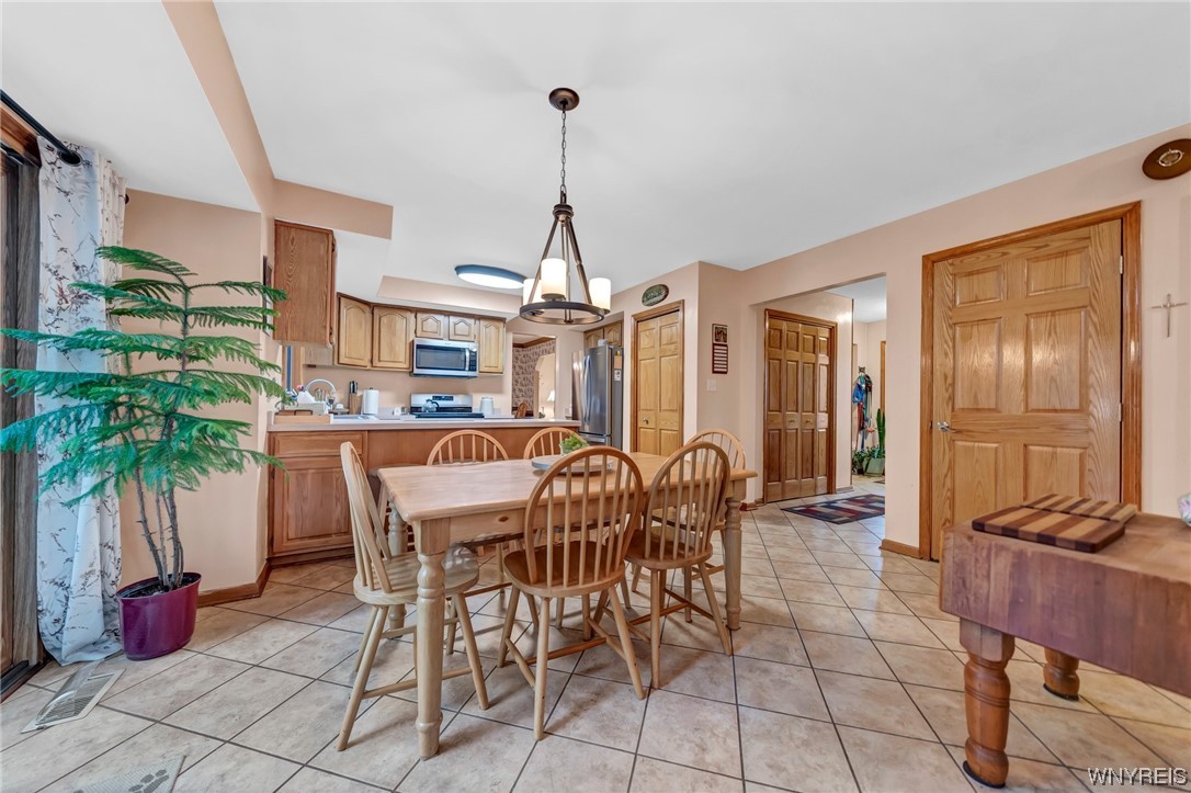 7273 Pendale Drive