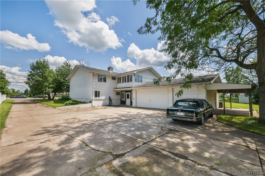 6448 Ward Road