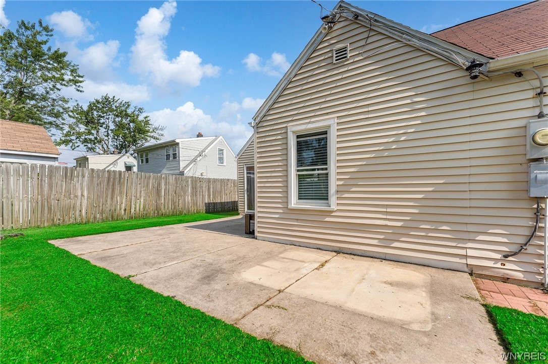 55 Spruce Road