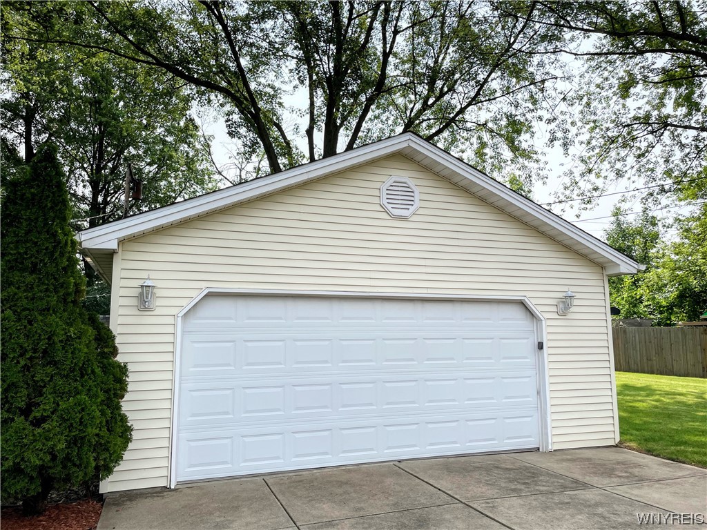 1063 Carter Drive