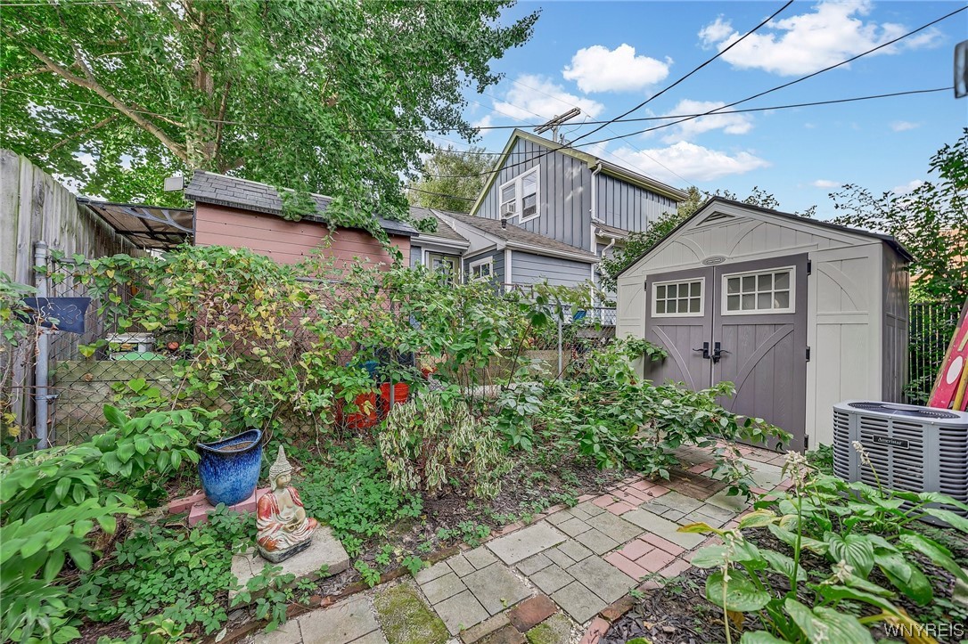 60 Ketchum Place