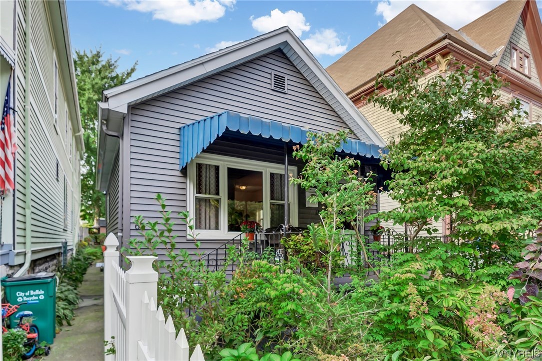 60 Ketchum Place