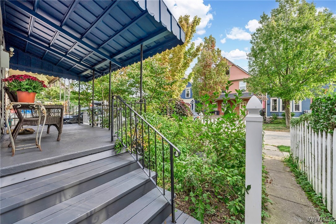 60 Ketchum Place