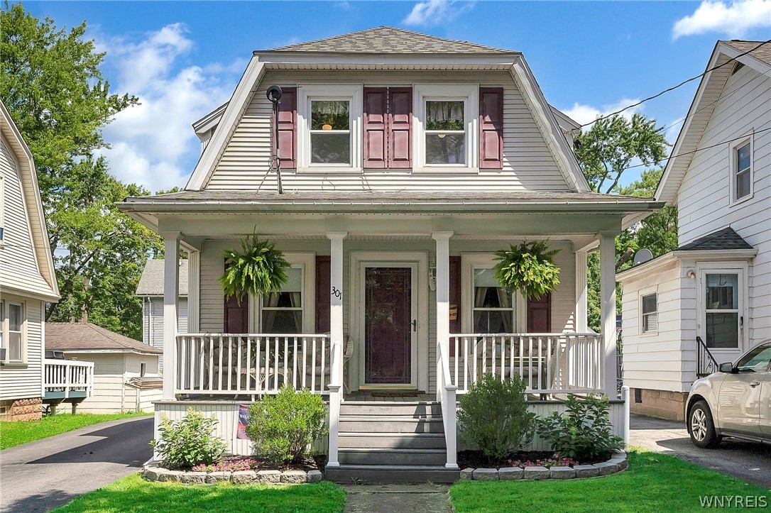 301 Willow Street