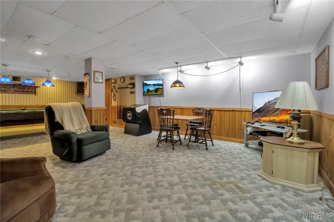 5263 Oakwood Drive