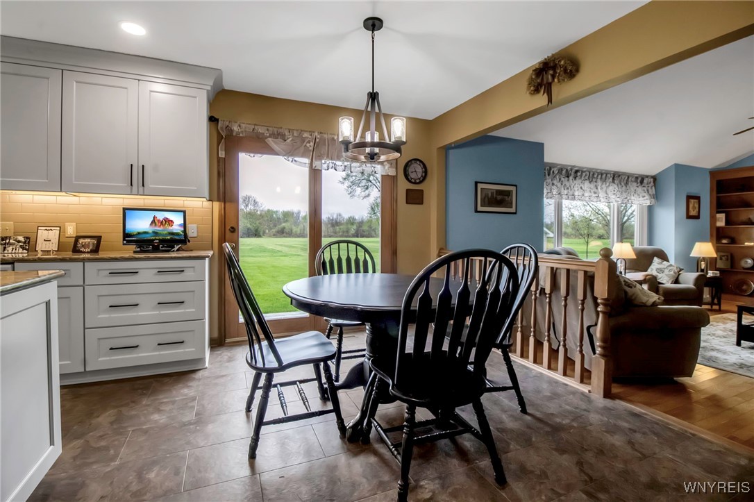 5263 Oakwood Drive