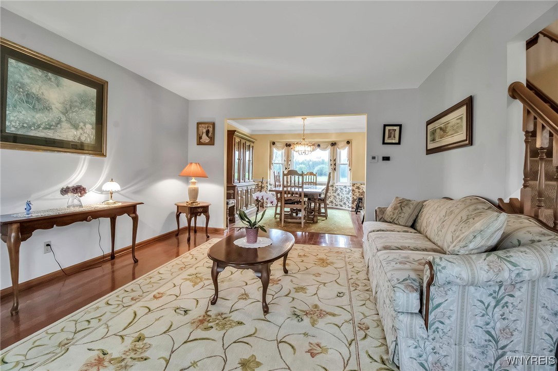 5263 Oakwood Drive