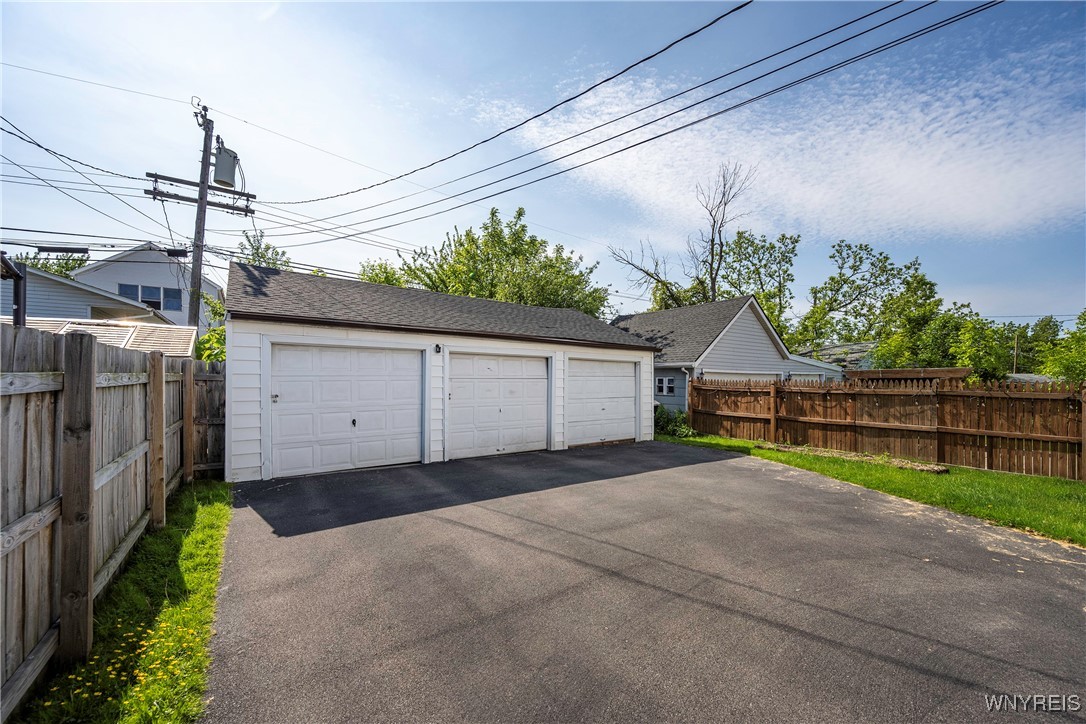 104 Lyndale Avenue