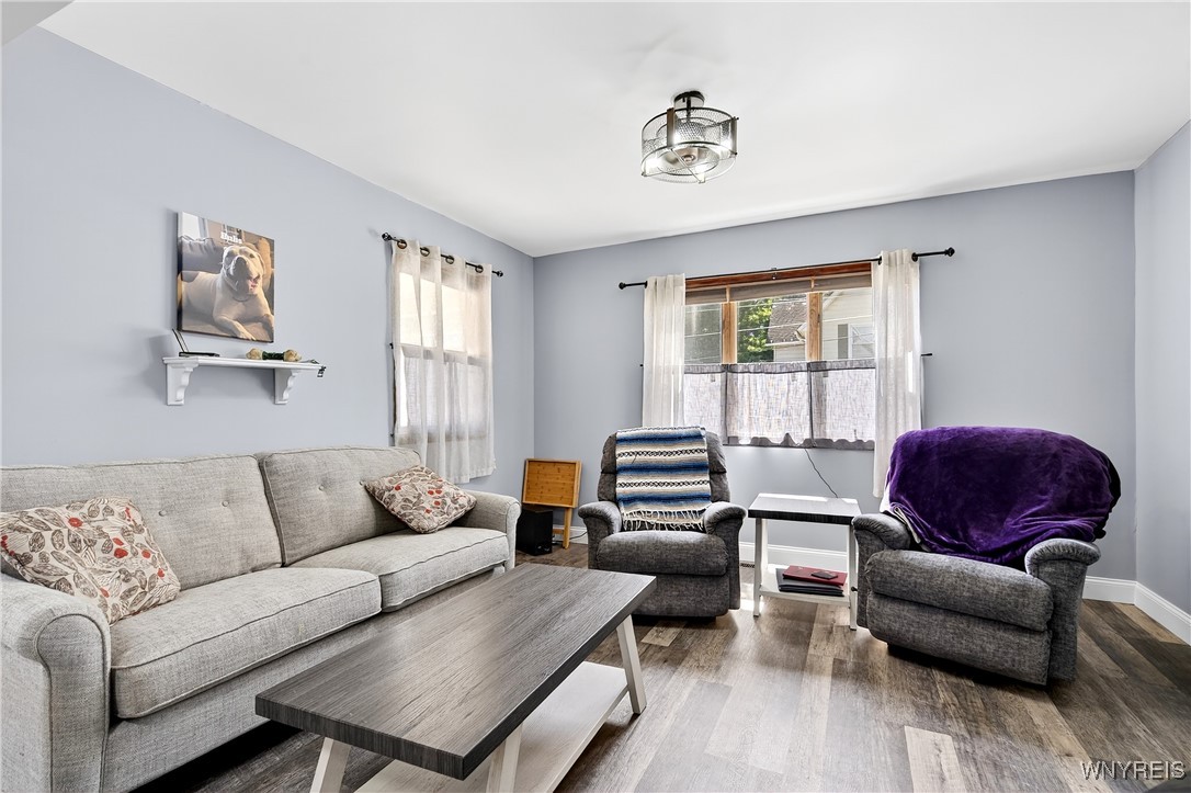 8 Mccue Avenue