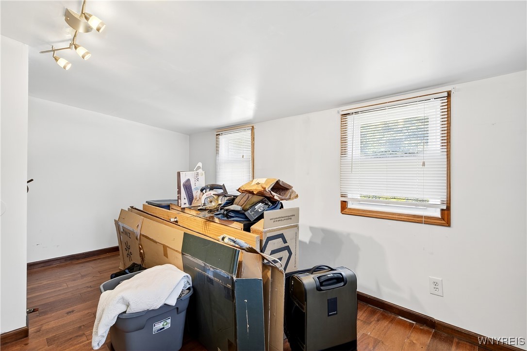 8 Mccue Avenue