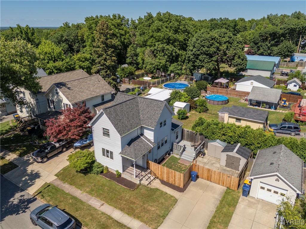8 Mccue Avenue