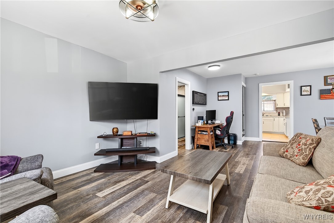8 Mccue Avenue